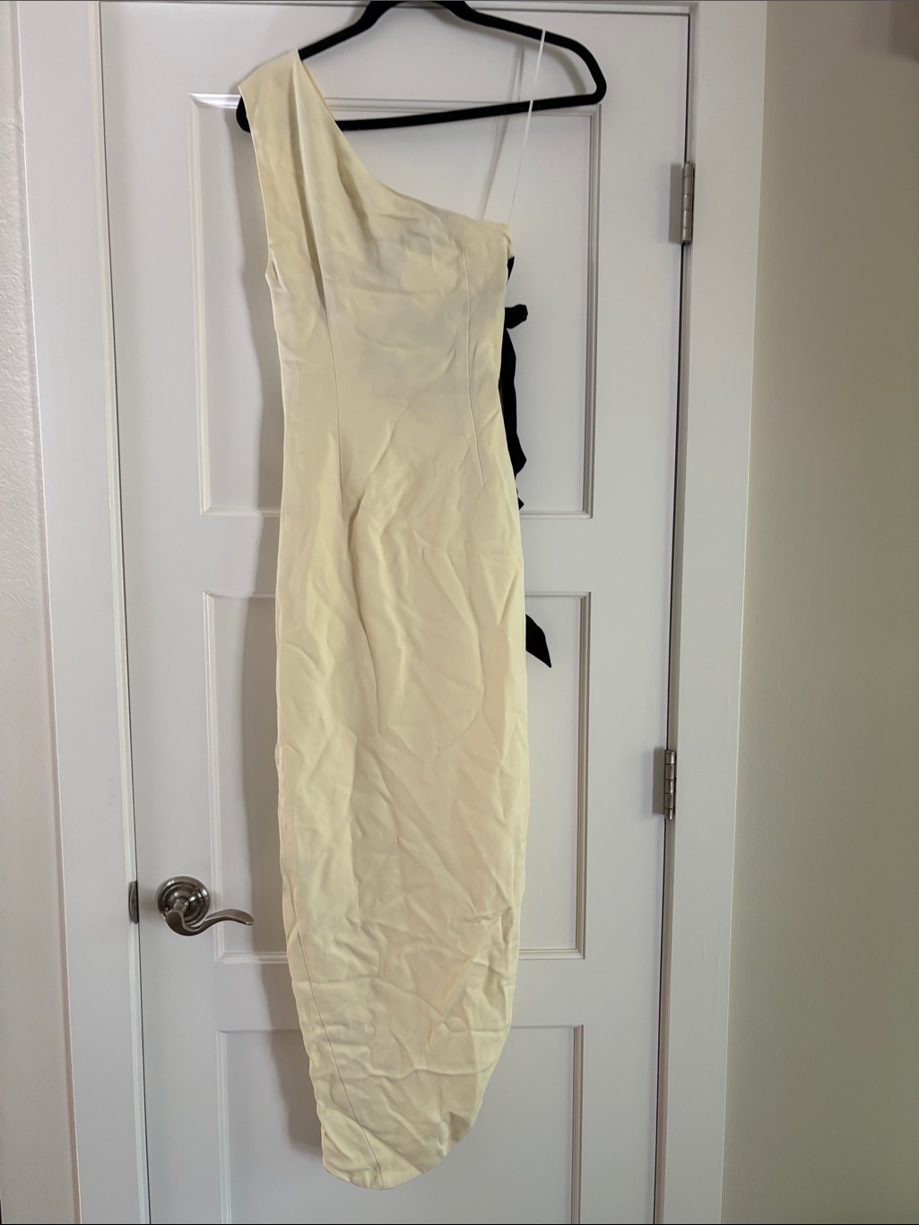 Helsa The Seline Dress With Bows In Yellow & Black — image 7 of 8